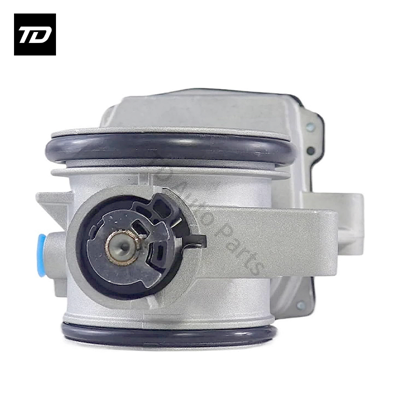 Throttle Body Assembly 8200063652 8200123061 for Renault Clio Kangoo 1.4 1.6 1.8 2.0 16V